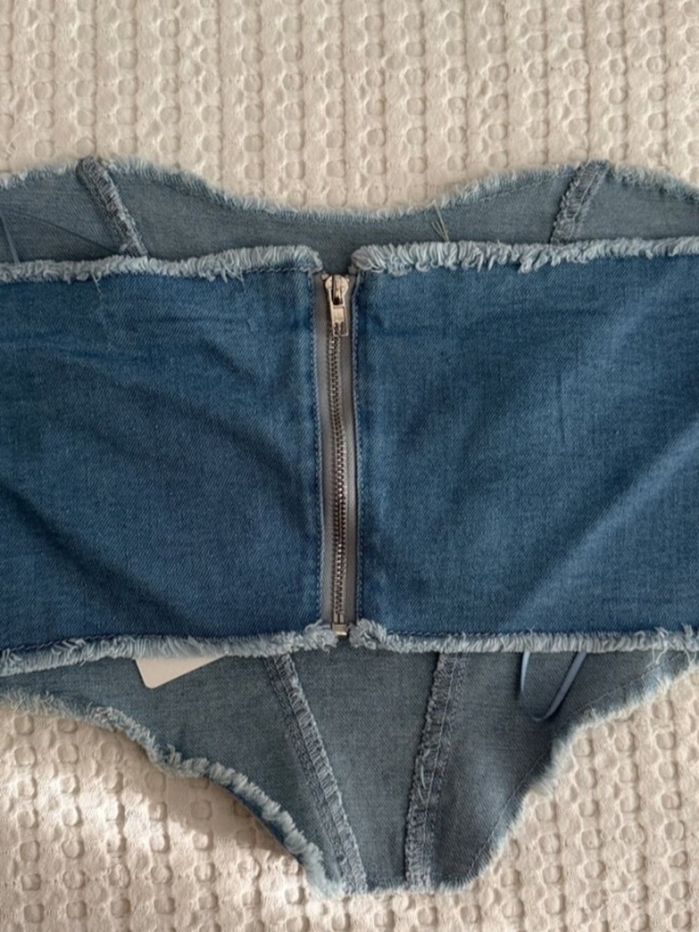 Denim crop top - Zipper back⛵ - Picture 3 of 3